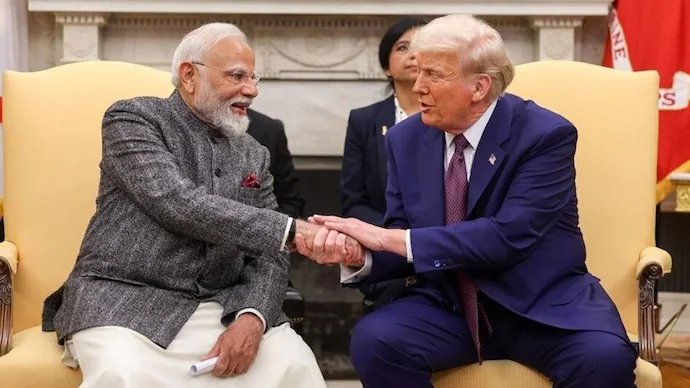 Trump Praises PM Modi Again: बोले — “वो बेहद आकर्षक और मज़बूत नेता हैं, भारत के लिए गर्व की बात”