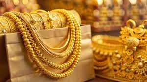 Gold Price Today: चांदी में ताबड़तोड़ उछाल, सोने में भी दिखी मजबूती